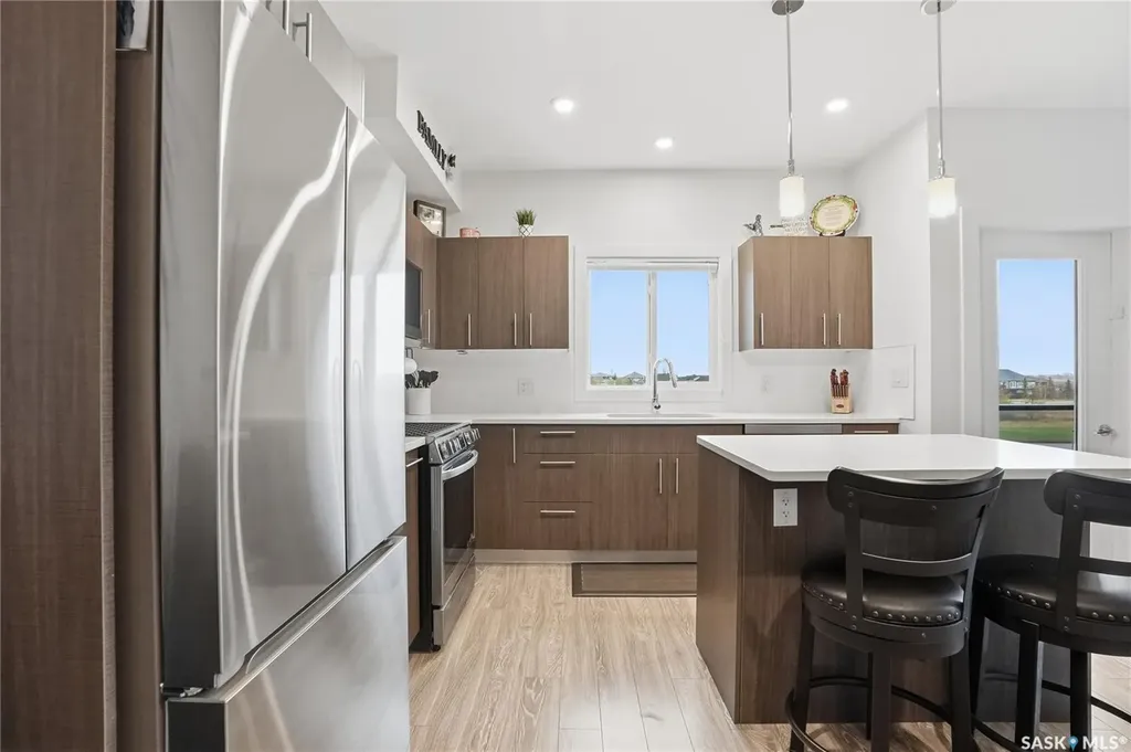 142 Pawlychenko Lane Saskatoon SK S7V 0N7