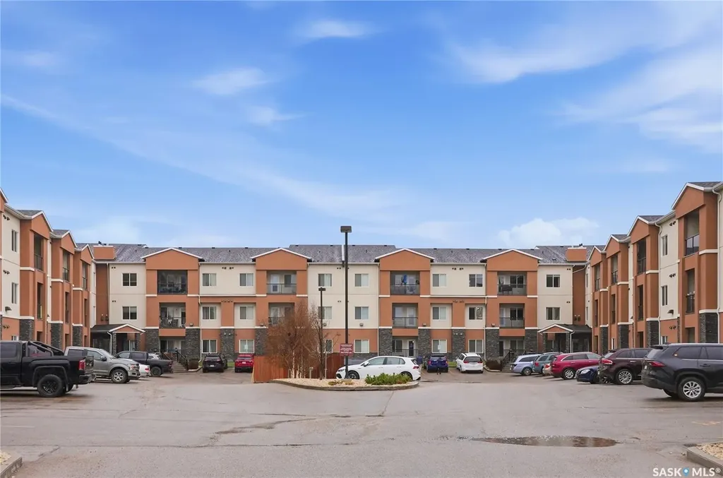 142 Pawlychenko Lane Saskatoon SK S7V 0N7