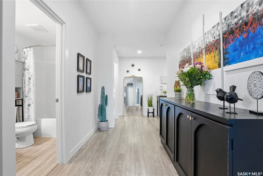 142 Pawlychenko Lane Saskatoon SK S7V 0N7