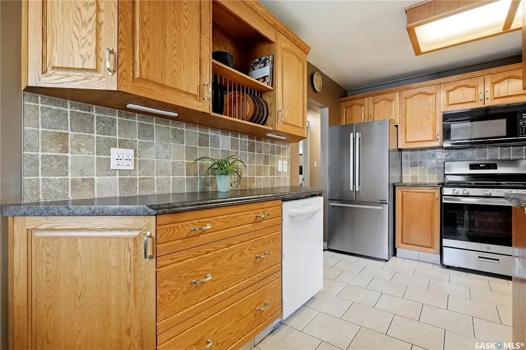 1120 Broadway Avenue E Regina SK S4N 1A8