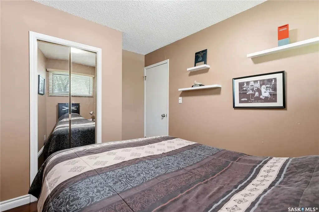 1120 Broadway Avenue E Regina SK S4N 1A8