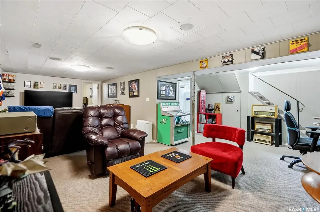 1120 Broadway Avenue E Regina SK S4N 1A8