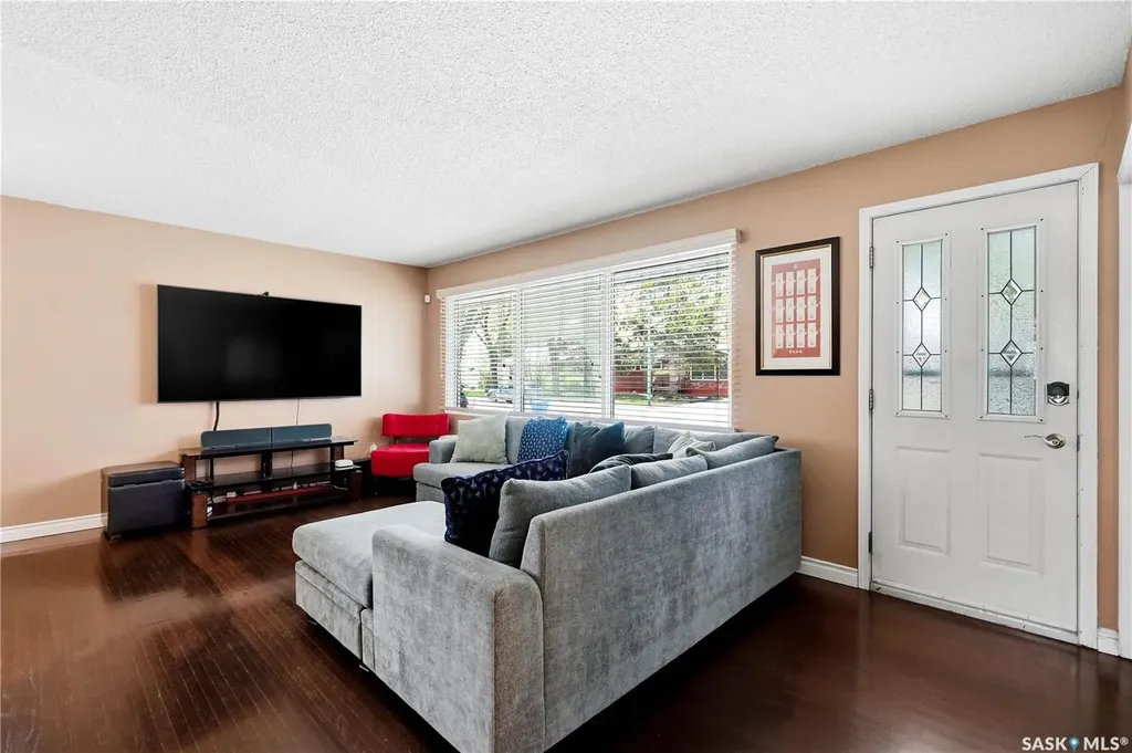 1120 Broadway Avenue E Regina SK S4N 1A8
