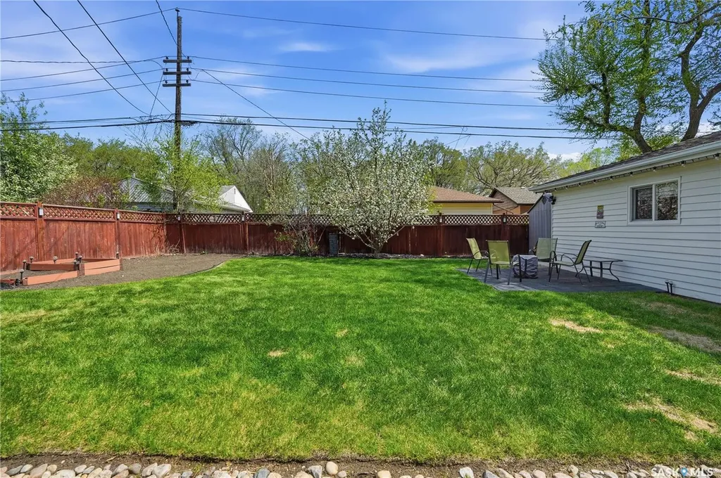 1120 Broadway Avenue E Regina SK S4N 1A8