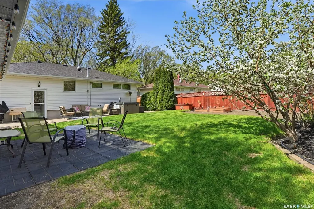 1120 Broadway Avenue E Regina SK S4N 1A8