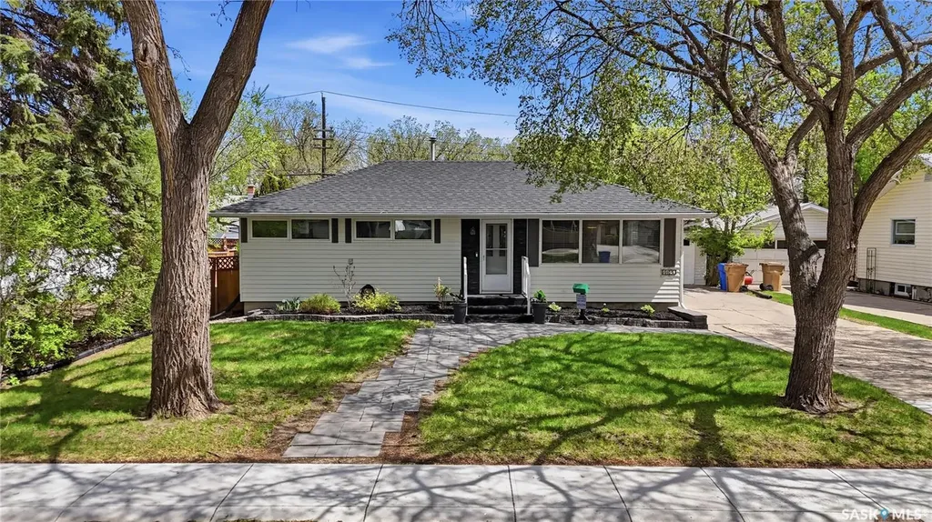 1120 Broadway Avenue E Regina SK S4N 1A8
