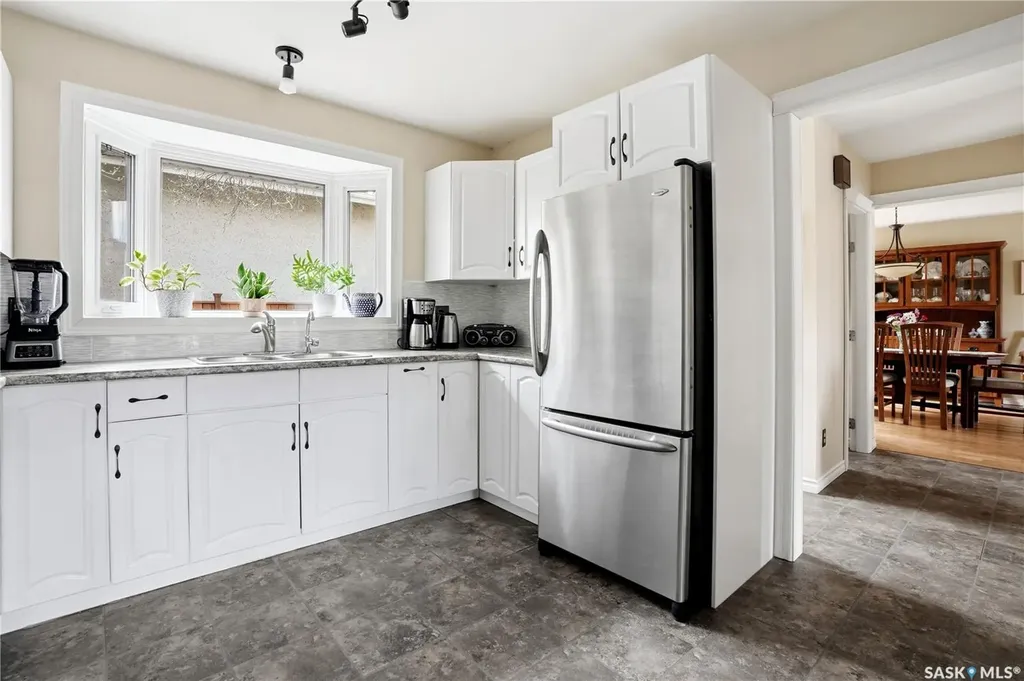 1456 Shannon Road Regina SK S4S 5L5