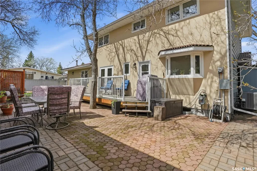 1456 Shannon Road Regina SK S4S 5L5