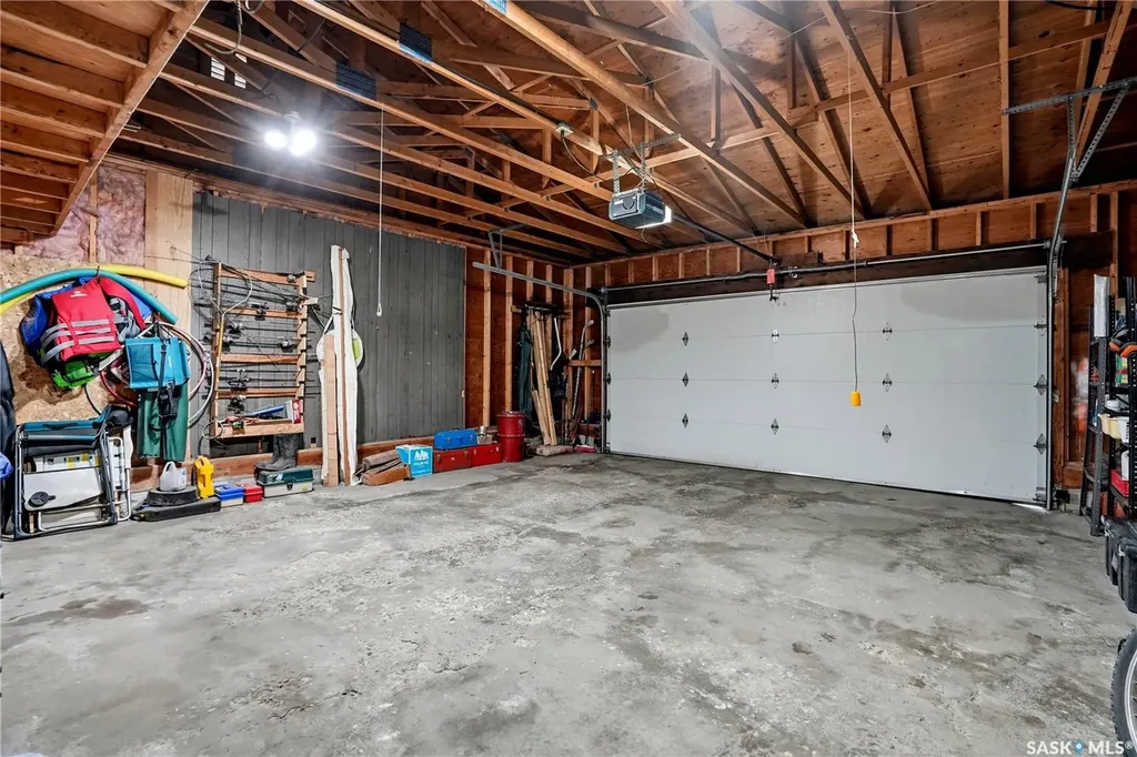 1456 Shannon Road Regina SK S4S 5L5
