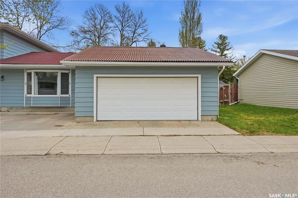 1456 Shannon Road Regina SK S4S 5L5