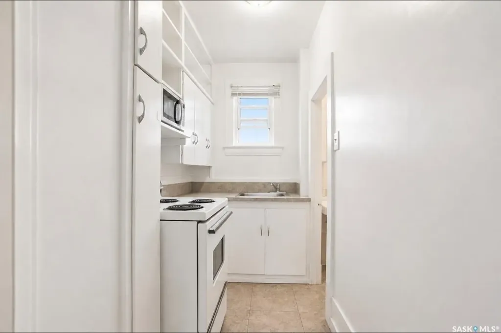 610 Albert Avenue Saskatoon SK S7N 1G7