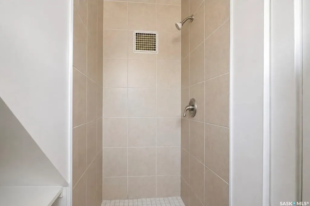 610 Albert Avenue Saskatoon SK S7N 1G7