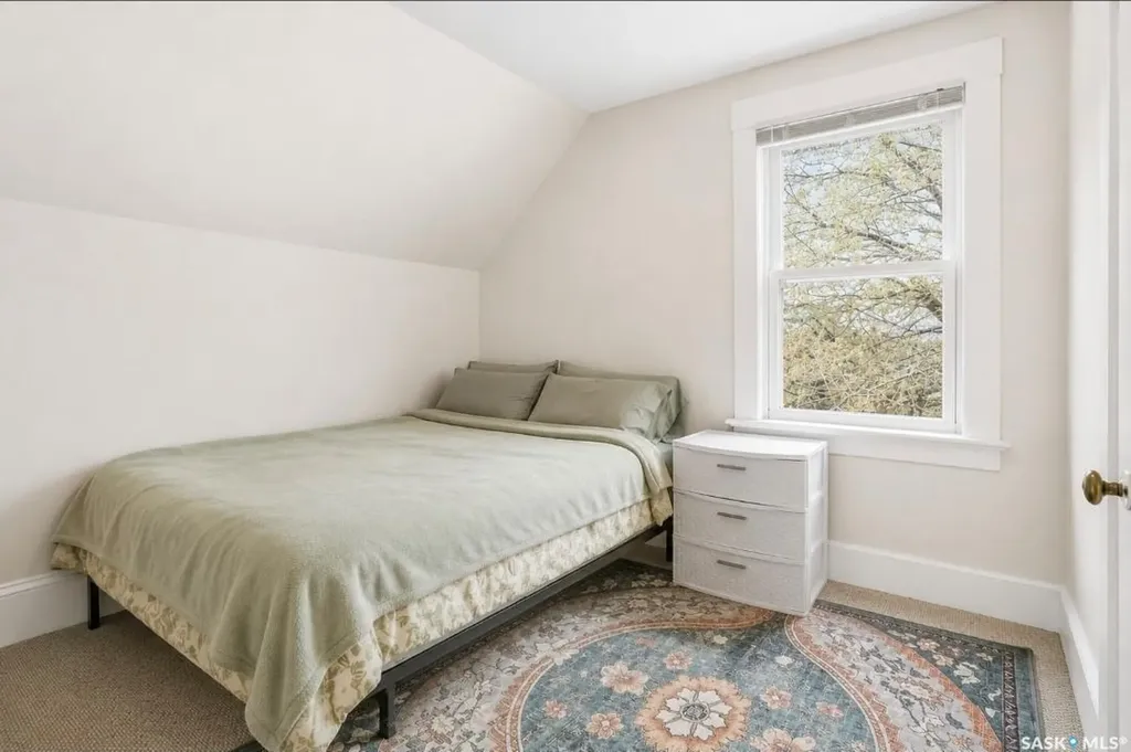 610 Albert Avenue Saskatoon SK S7N 1G7