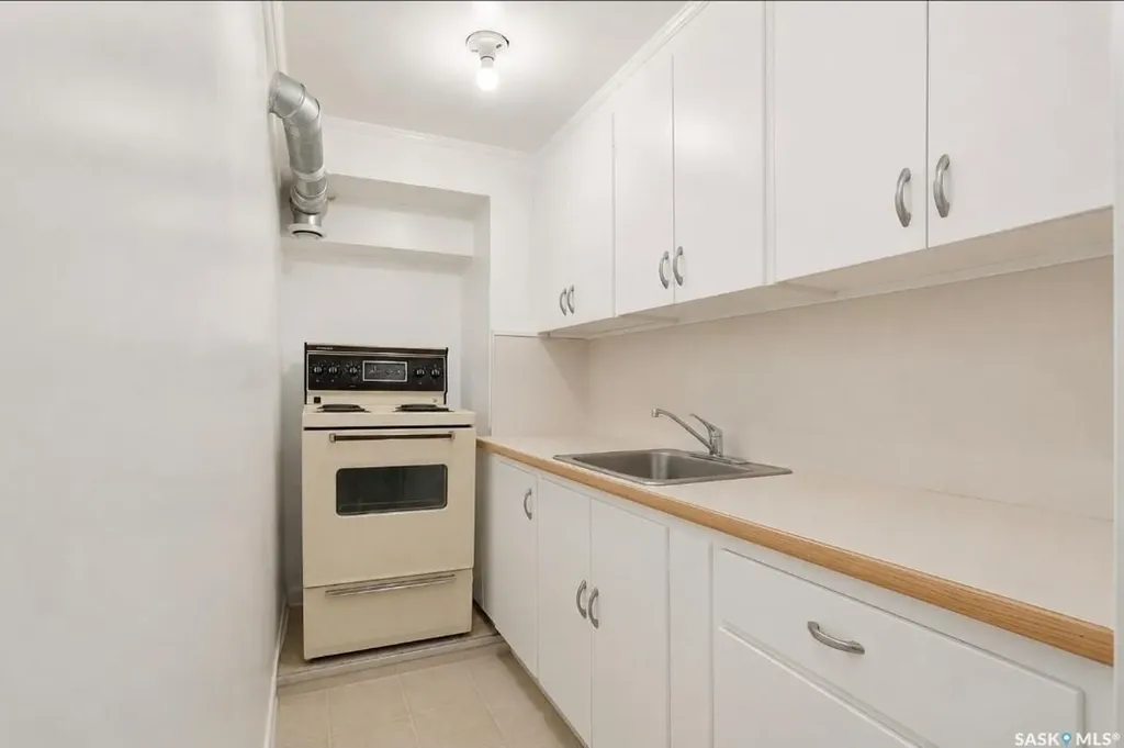 610 Albert Avenue Saskatoon SK S7N 1G7