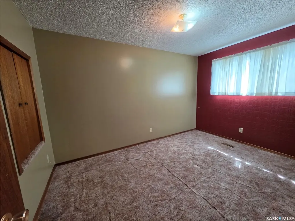 613 2nd Street W Meadow Lake SK S9X 1E6