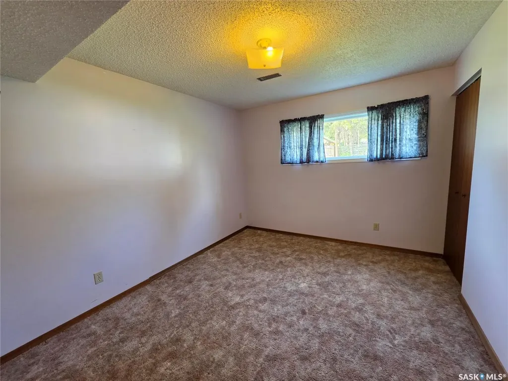 613 2nd Street W Meadow Lake SK S9X 1E6