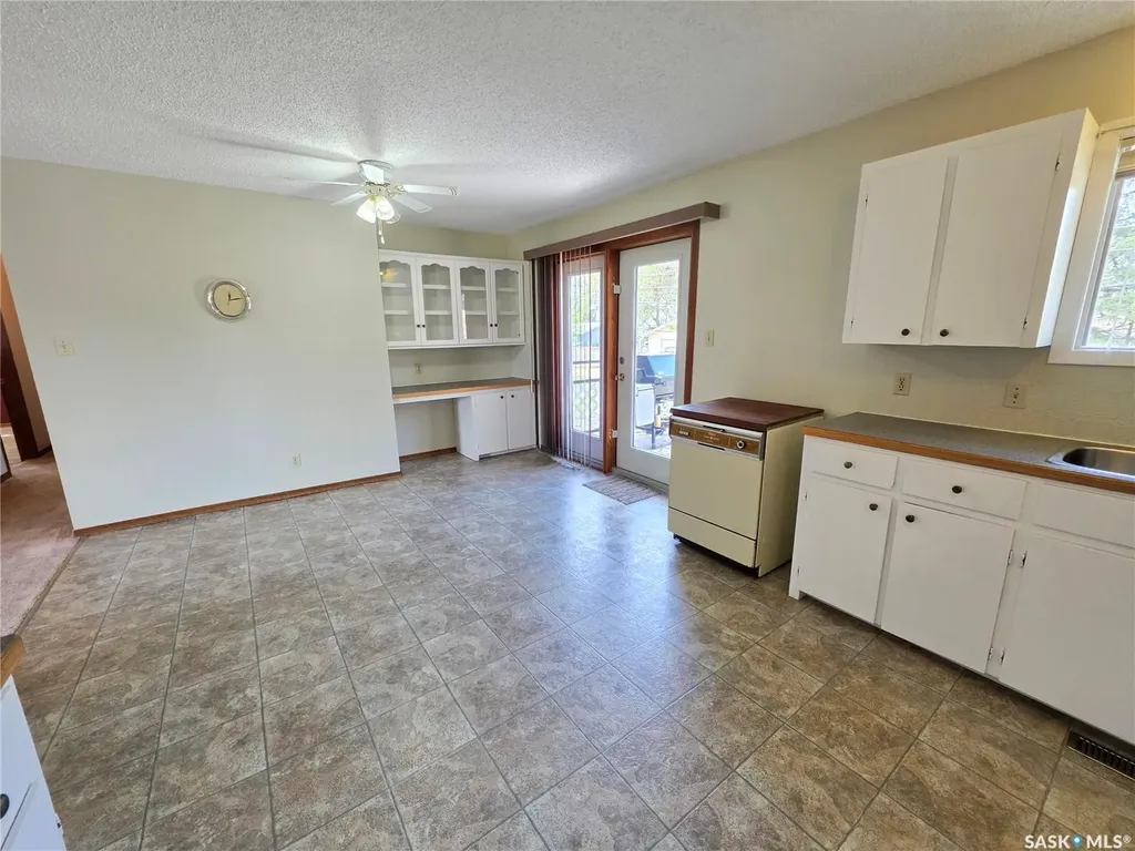 613 2nd Street W Meadow Lake SK S9X 1E6