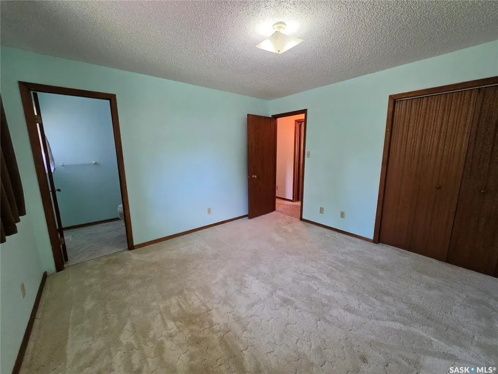 613 2nd Street W Meadow Lake SK S9X 1E6