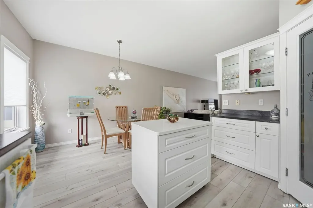 320 3rd Street Osler SK S0K 3A0