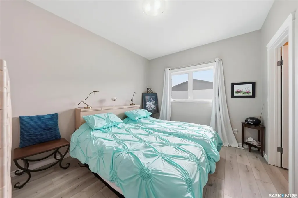 320 3rd Street Osler SK S0K 3A0