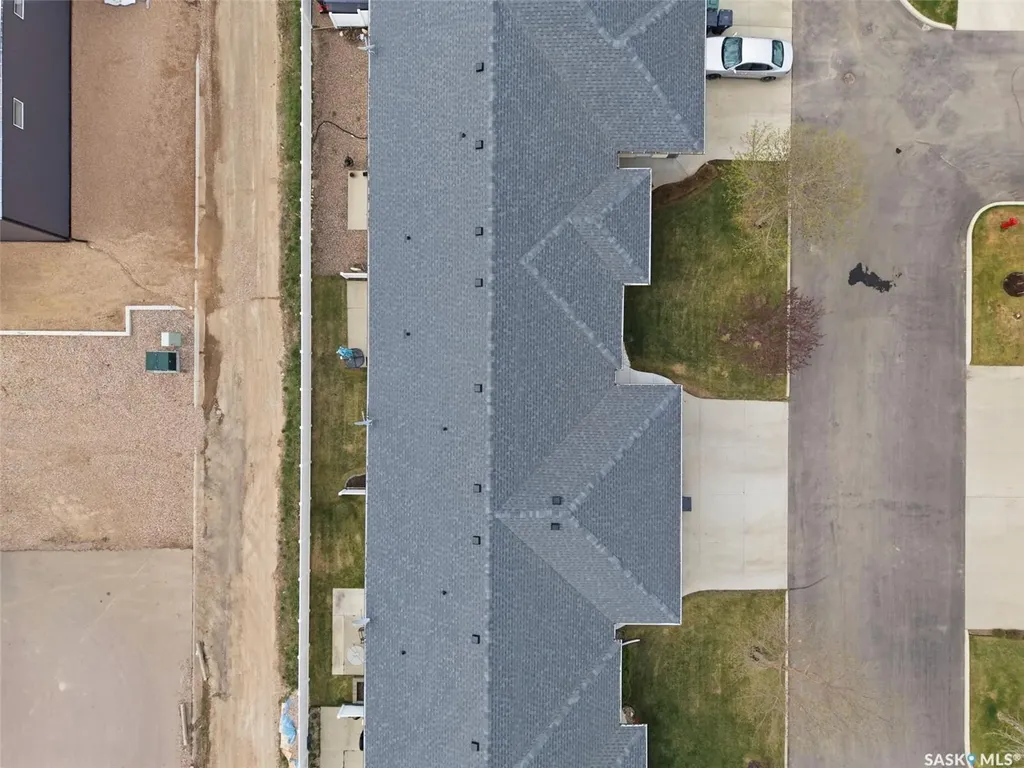 320 3rd Street Osler SK S0K 3A0