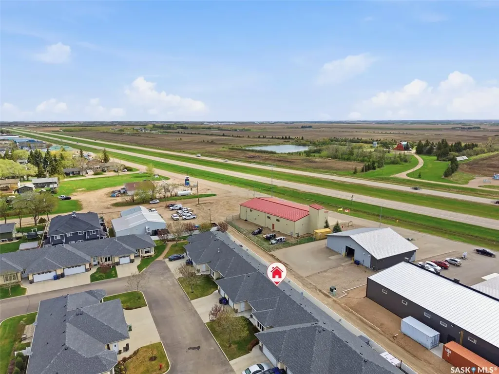 320 3rd Street Osler SK S0K 3A0