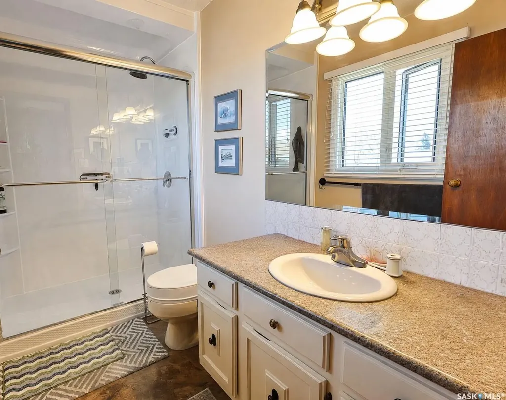 1010 Woodman Crescent Prince Albert SK S6V 6L6