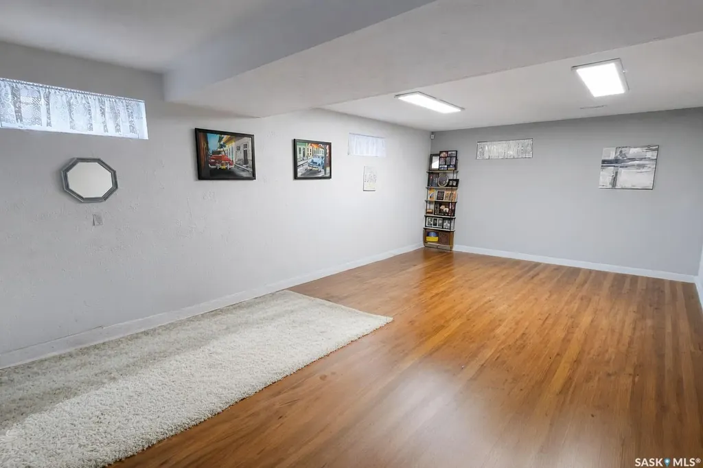 1010 Woodman Crescent Prince Albert SK S6V 6L6
