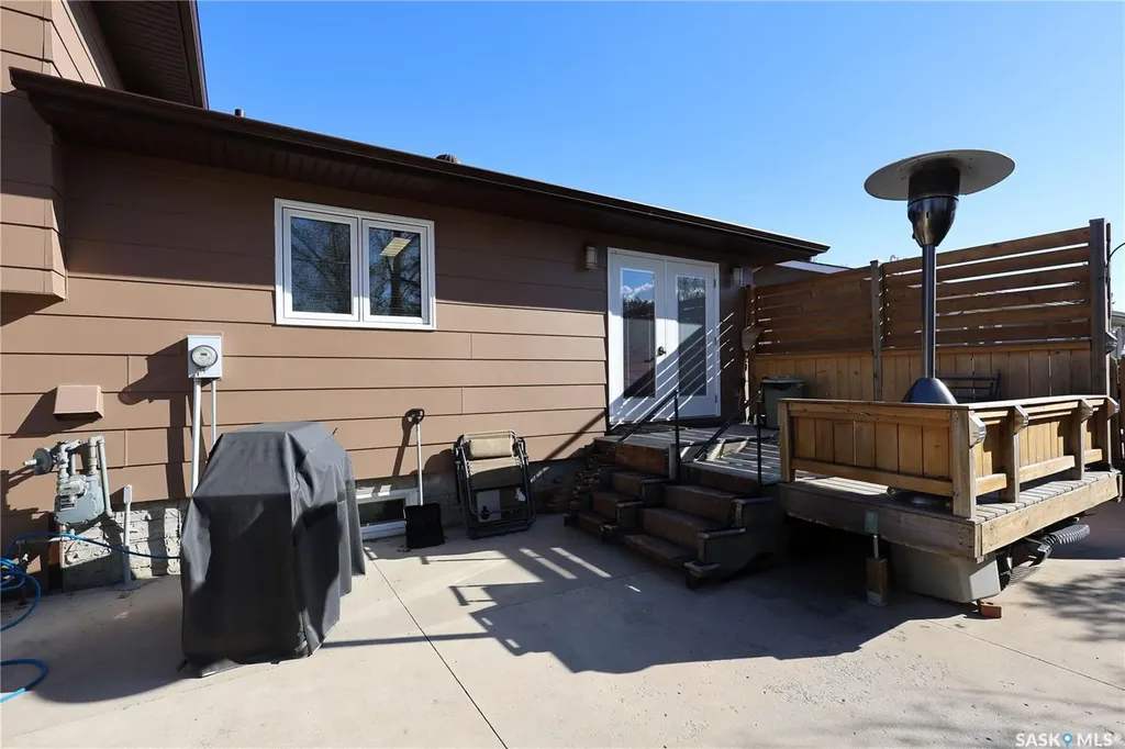 1010 Woodman Crescent Prince Albert SK S6V 6L6