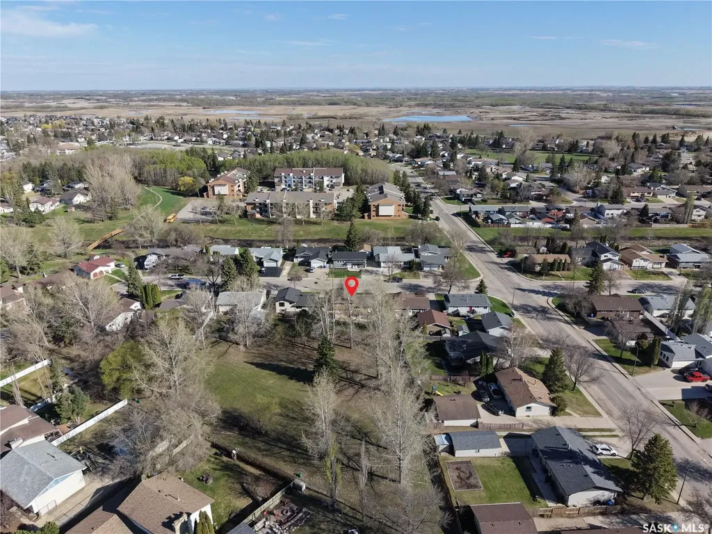 1010 Woodman Crescent Prince Albert SK S6V 6L6