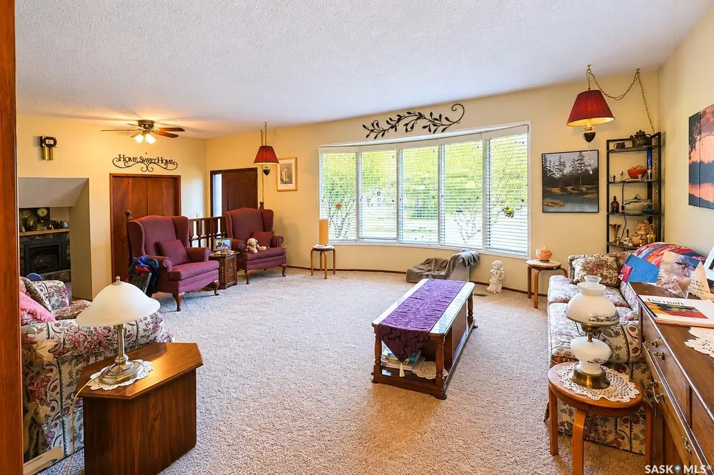 1010 Woodman Crescent Prince Albert SK S6V 6L6