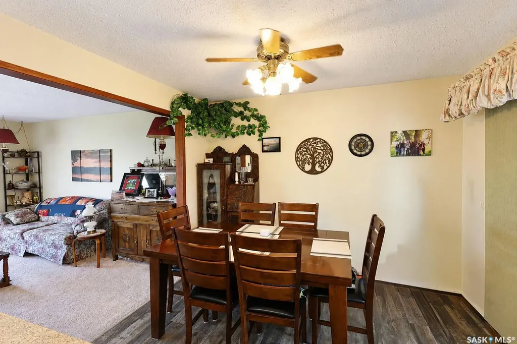 1010 Woodman Crescent Prince Albert SK S6V 6L6