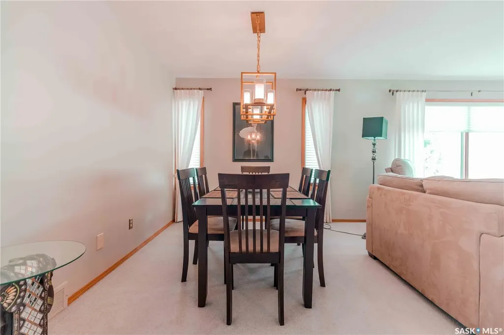 420 Heritage Crescent Saskatoon SK S7H 5P3