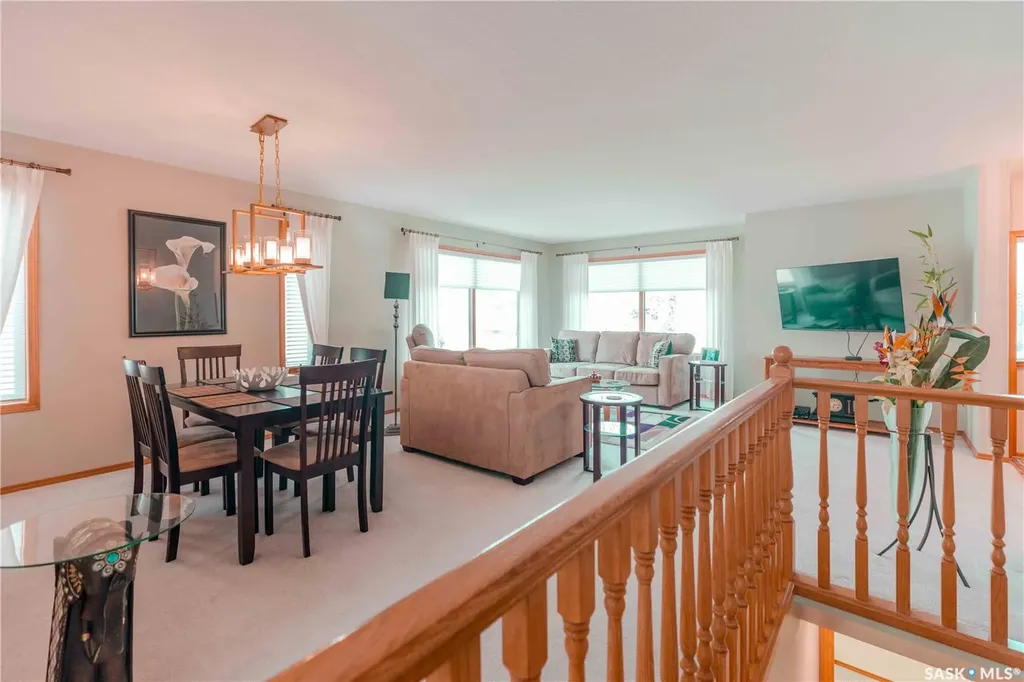 420 Heritage Crescent Saskatoon SK S7H 5P3