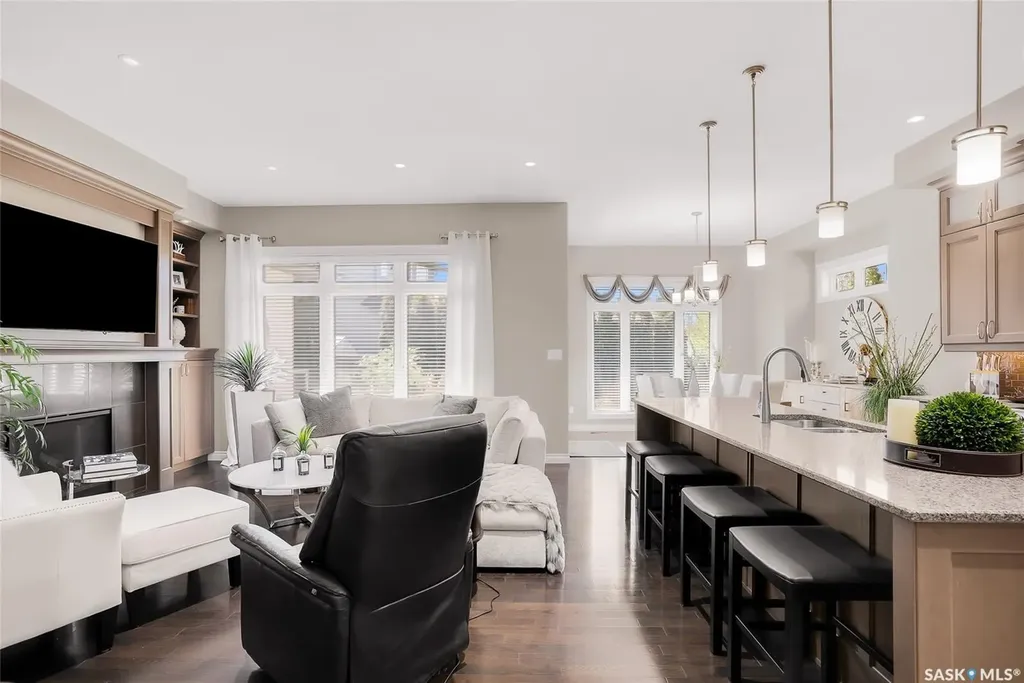 142 Assaly Street Saskatoon SK S7T 0E4