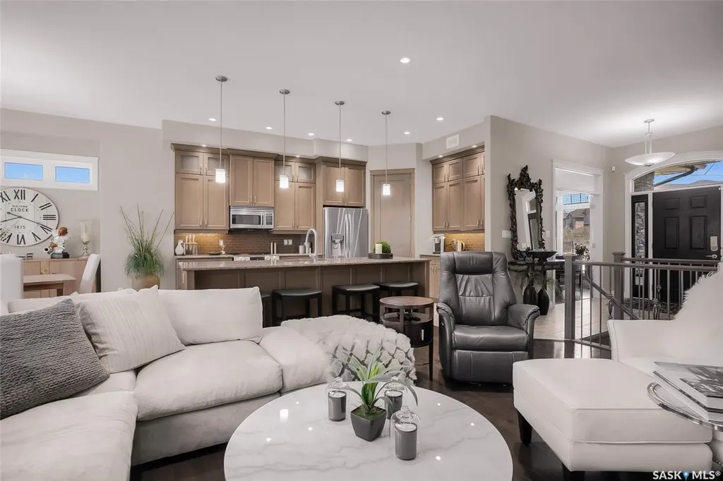 142 Assaly Street Saskatoon SK S7T 0E4