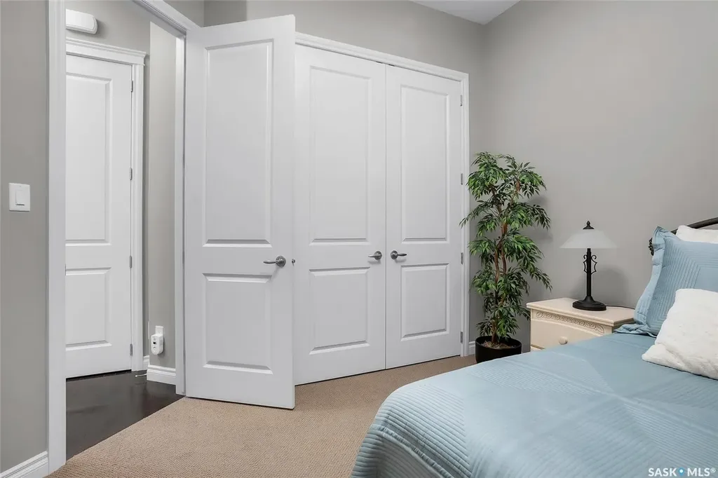 142 Assaly Street Saskatoon SK S7T 0E4