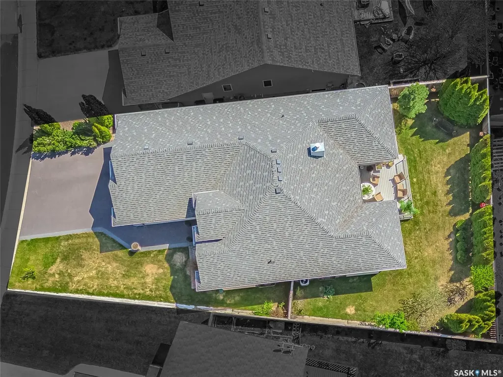142 Assaly Street Saskatoon SK S7T 0E4