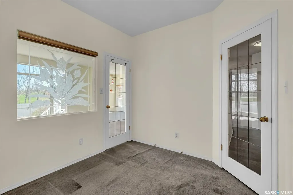 3012 St James Crescent Regina SK S4V 2Z2