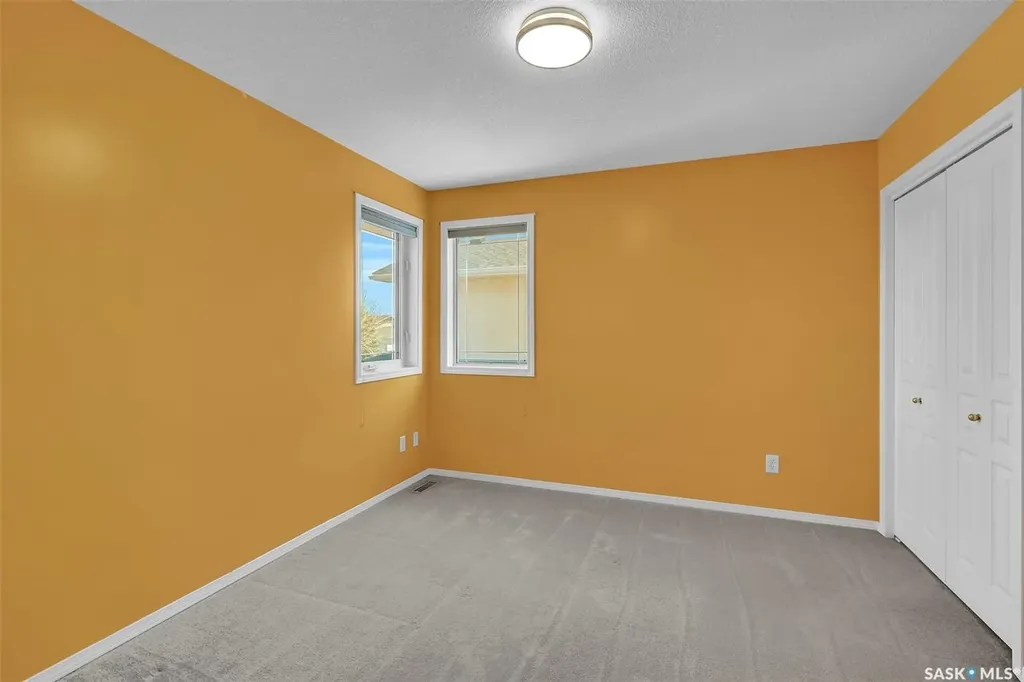 3012 St James Crescent Regina SK S4V 2Z2