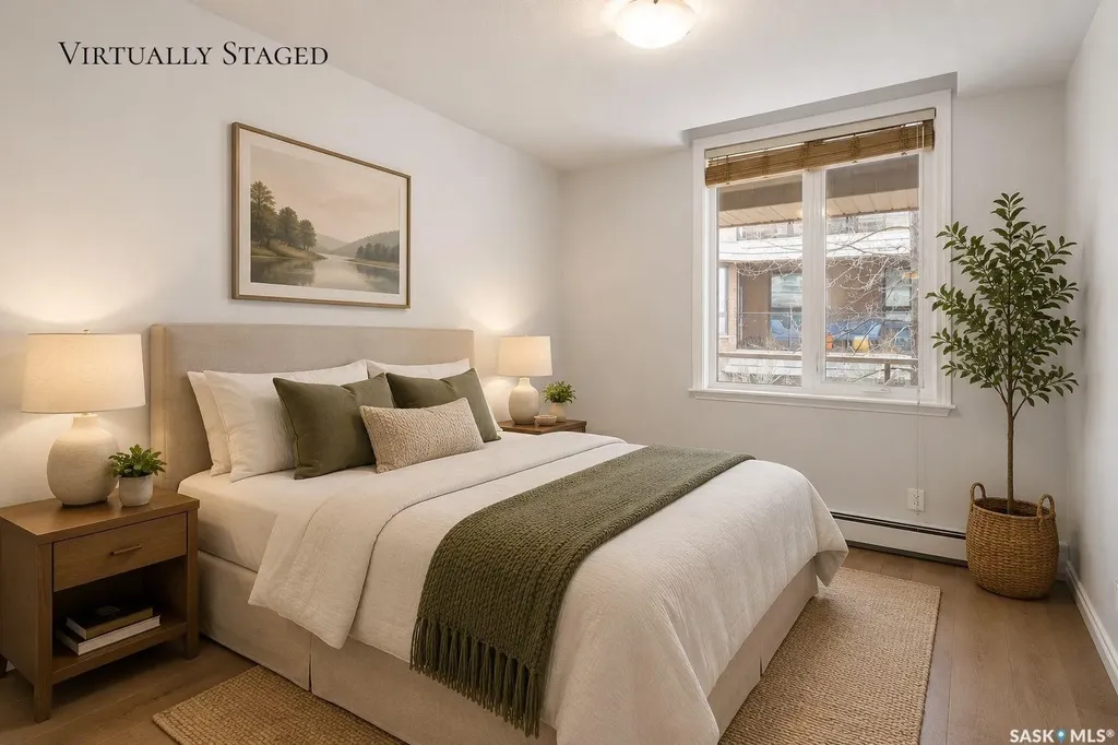 619 Saskatchewan Crescent W Saskatoon SK S7M 0A5