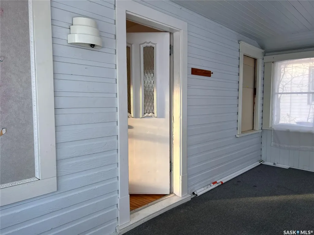 215 7th Street E Wynyard SK S0A 4T0
