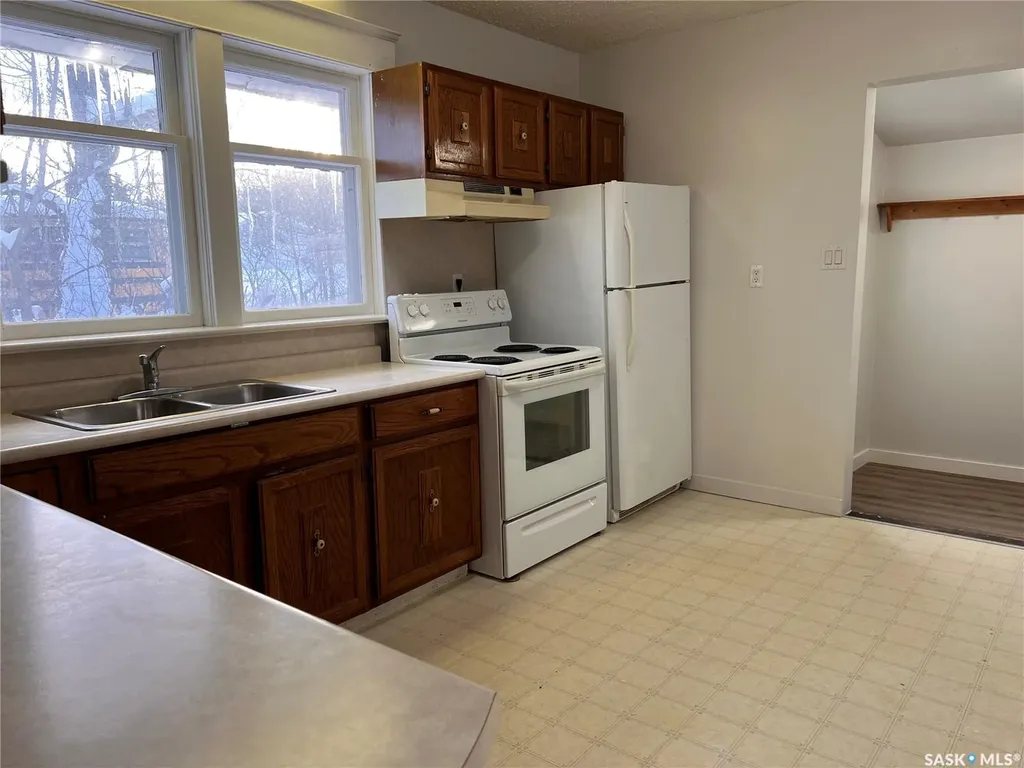215 7th Street E Wynyard SK S0A 4T0