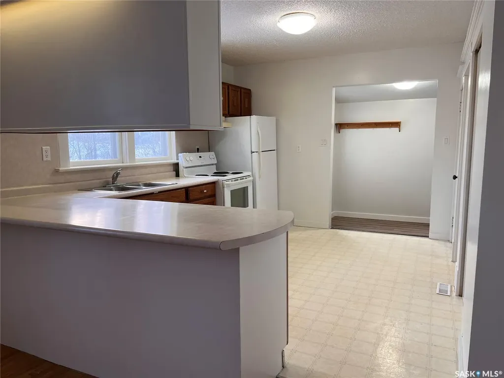 215 7th Street E Wynyard SK S0A 4T0