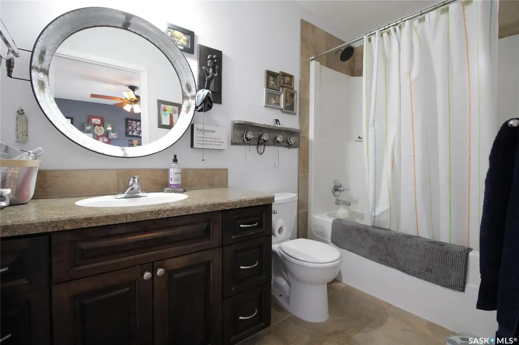 608 Alberni Street Moosomin SK S0G 3N0