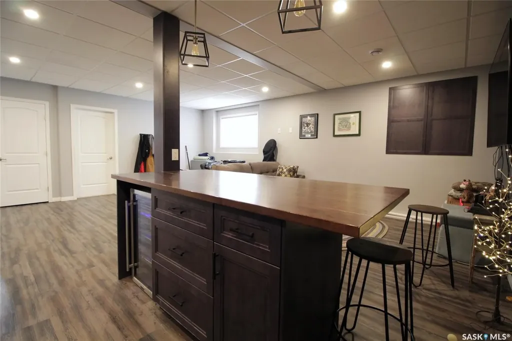 608 Alberni Street Moosomin SK S0G 3N0
