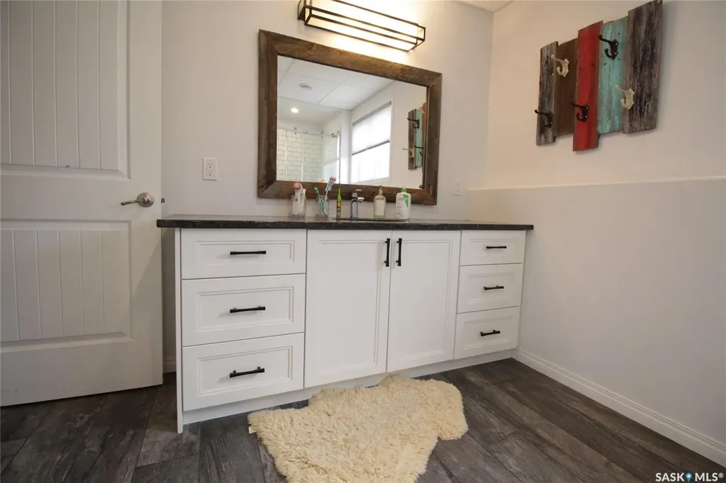 608 Alberni Street Moosomin SK S0G 3N0