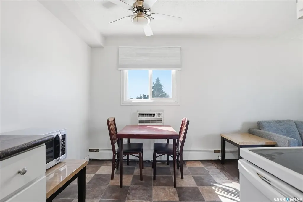 116 Acadia Court Saskatoon SK S7H 4T7