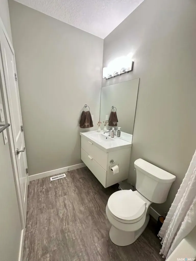 940 Rock Hill Lane Martensville SK S0K 0A2