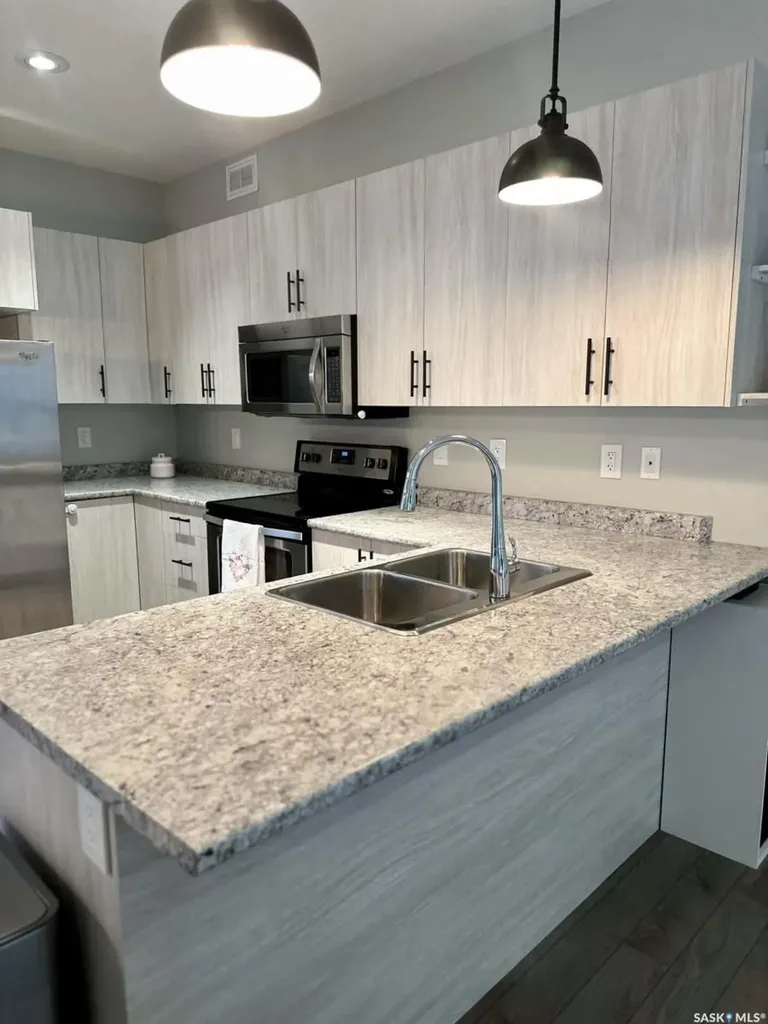 940 Rock Hill Lane Martensville SK S0K 0A2